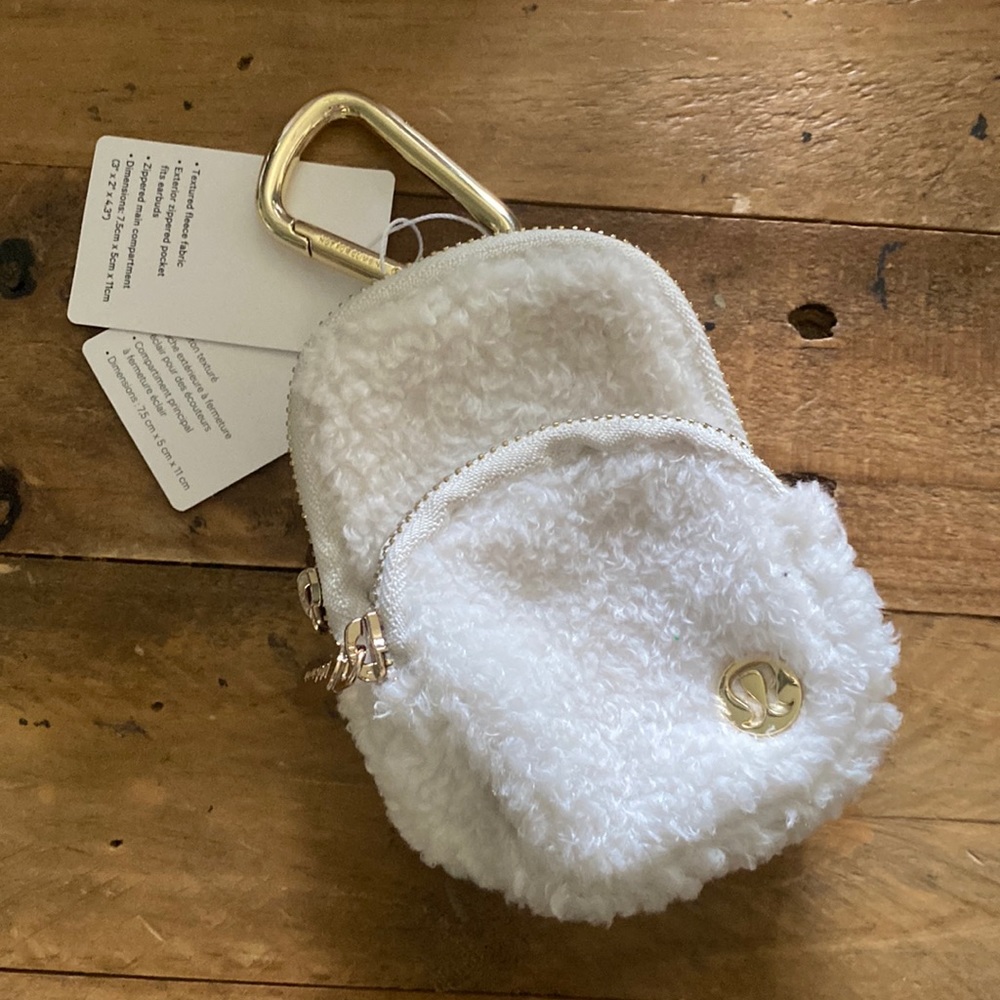 Lululemon Nano Clip On mini backpack Fleece Sherpa off white cream